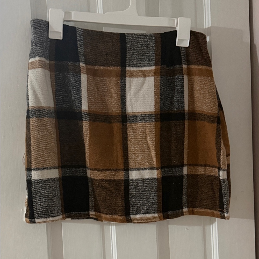 SHEIN  New. Plaid Brown and Black Women's Skirt